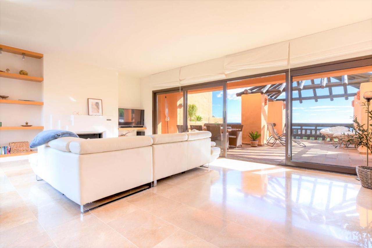 9 Penthouse With Amazing Sea Views, Close To Golf Manilva Duquesa Exteriör bild