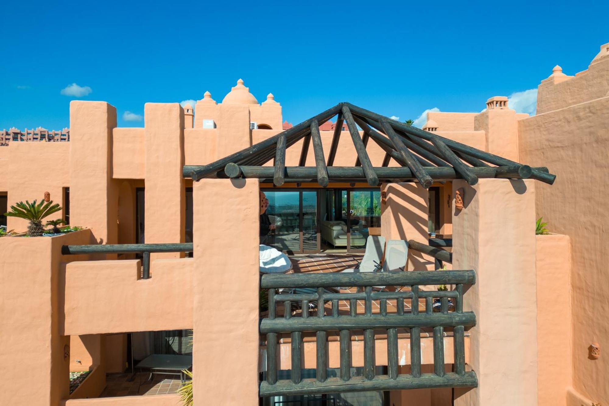 9 Penthouse With Amazing Sea Views, Close To Golf Manilva Duquesa Exteriör bild